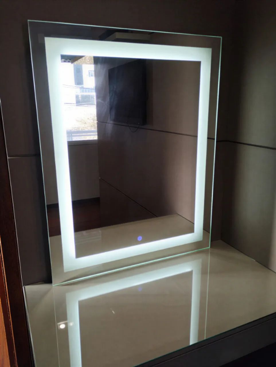 Espelho Sob Medida com LED Frontal e Interruptor Touch