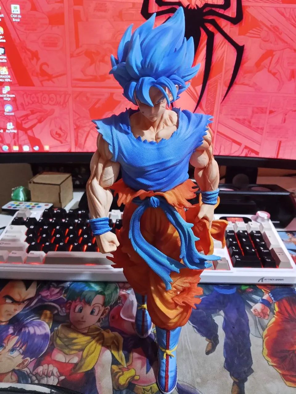 Action figure Goku SSJ Blue