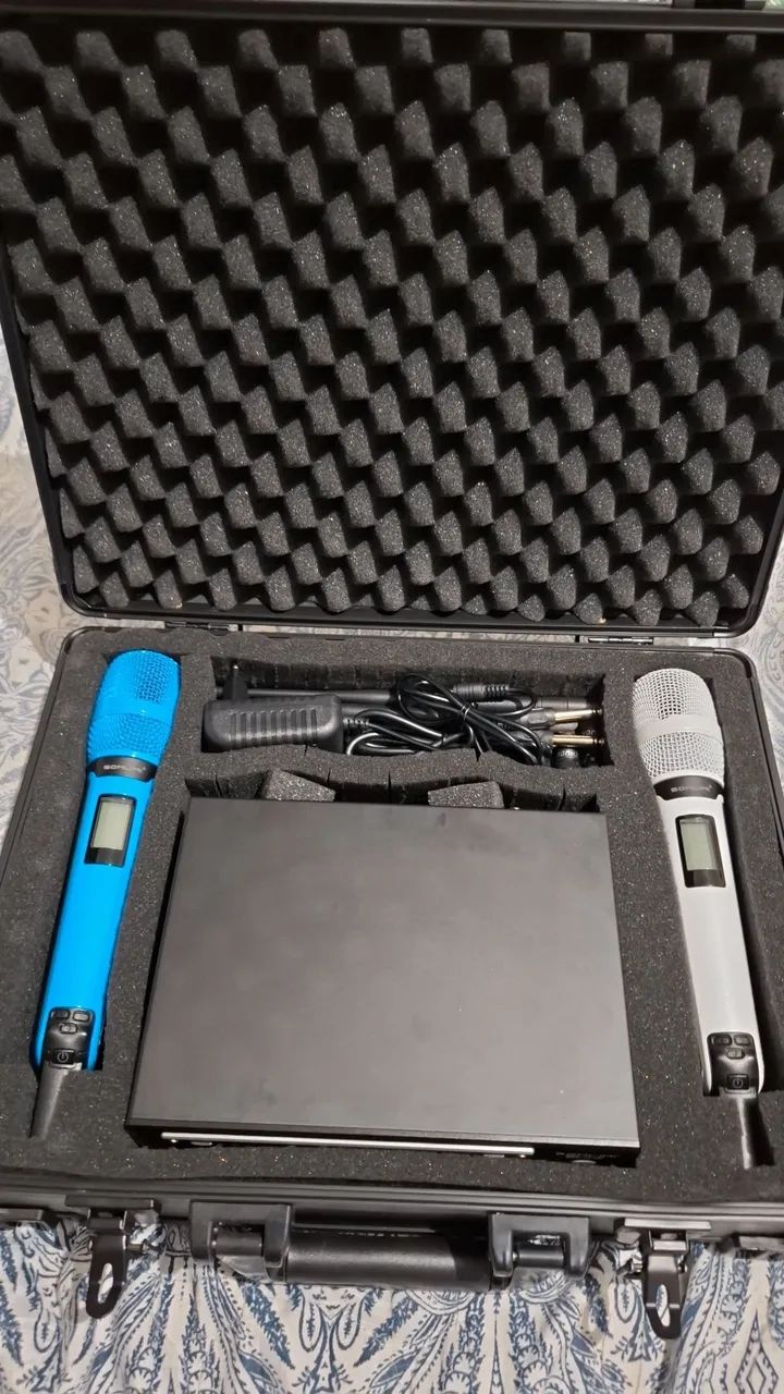 Vendo 02 microfones s/ fio Ew135g4