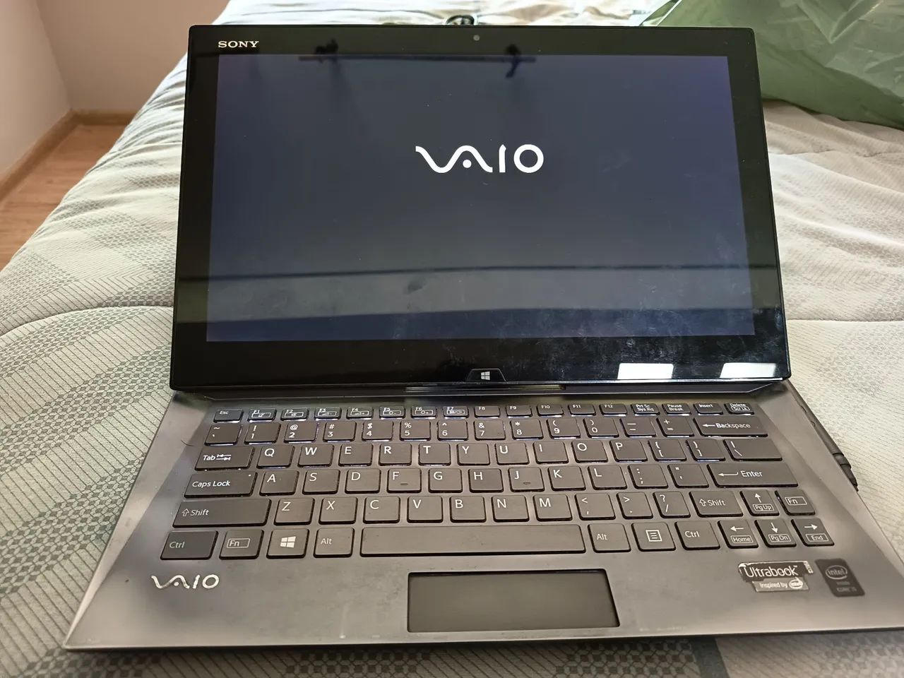 Sony Vaio Ultrabook i5 usado