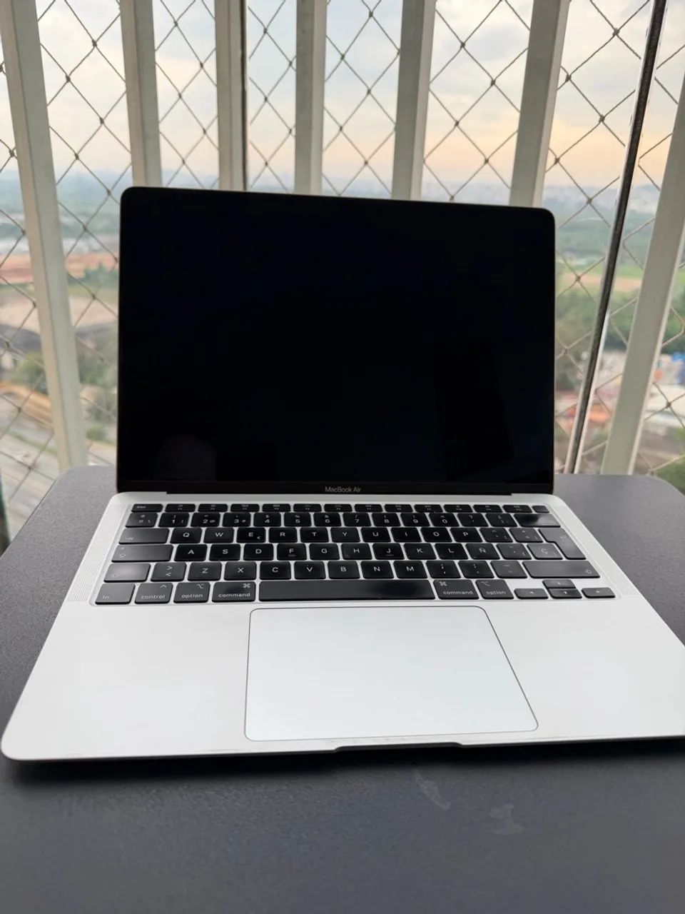 MacBook Air 2020 I3 8GB RAM 256GB SSD 13 Polegadas - Notebooks
