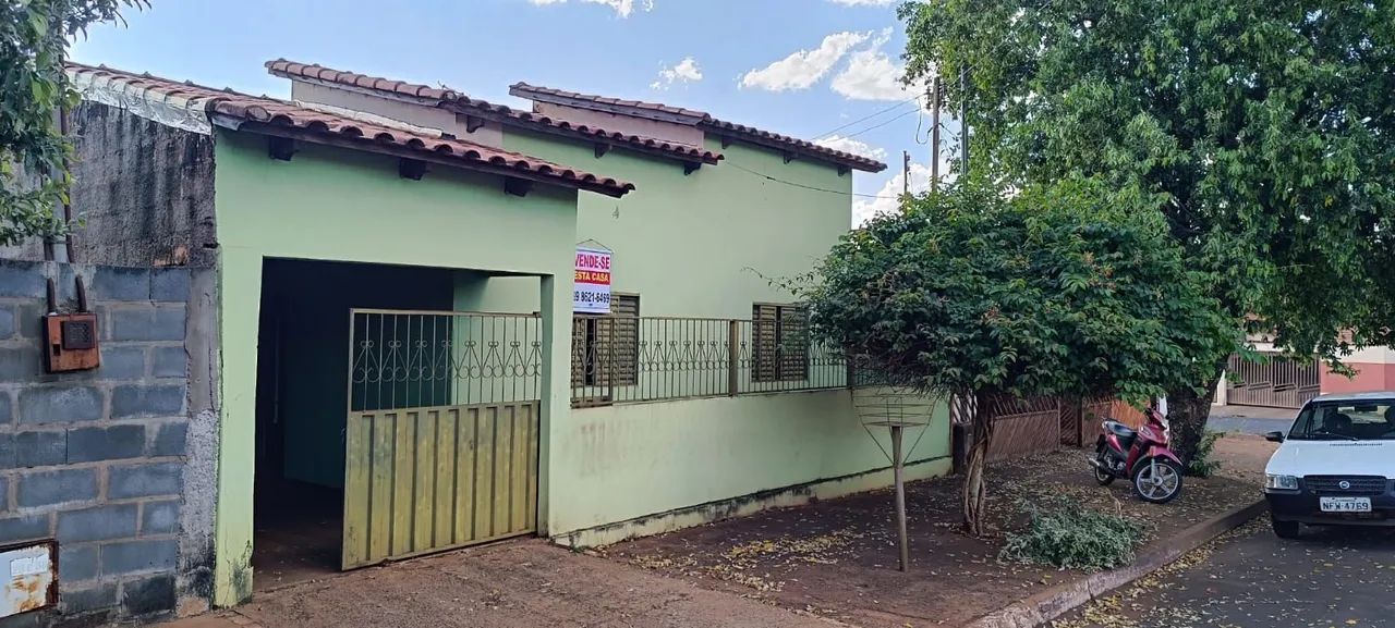 Vendo casa em Quirinópolis GO