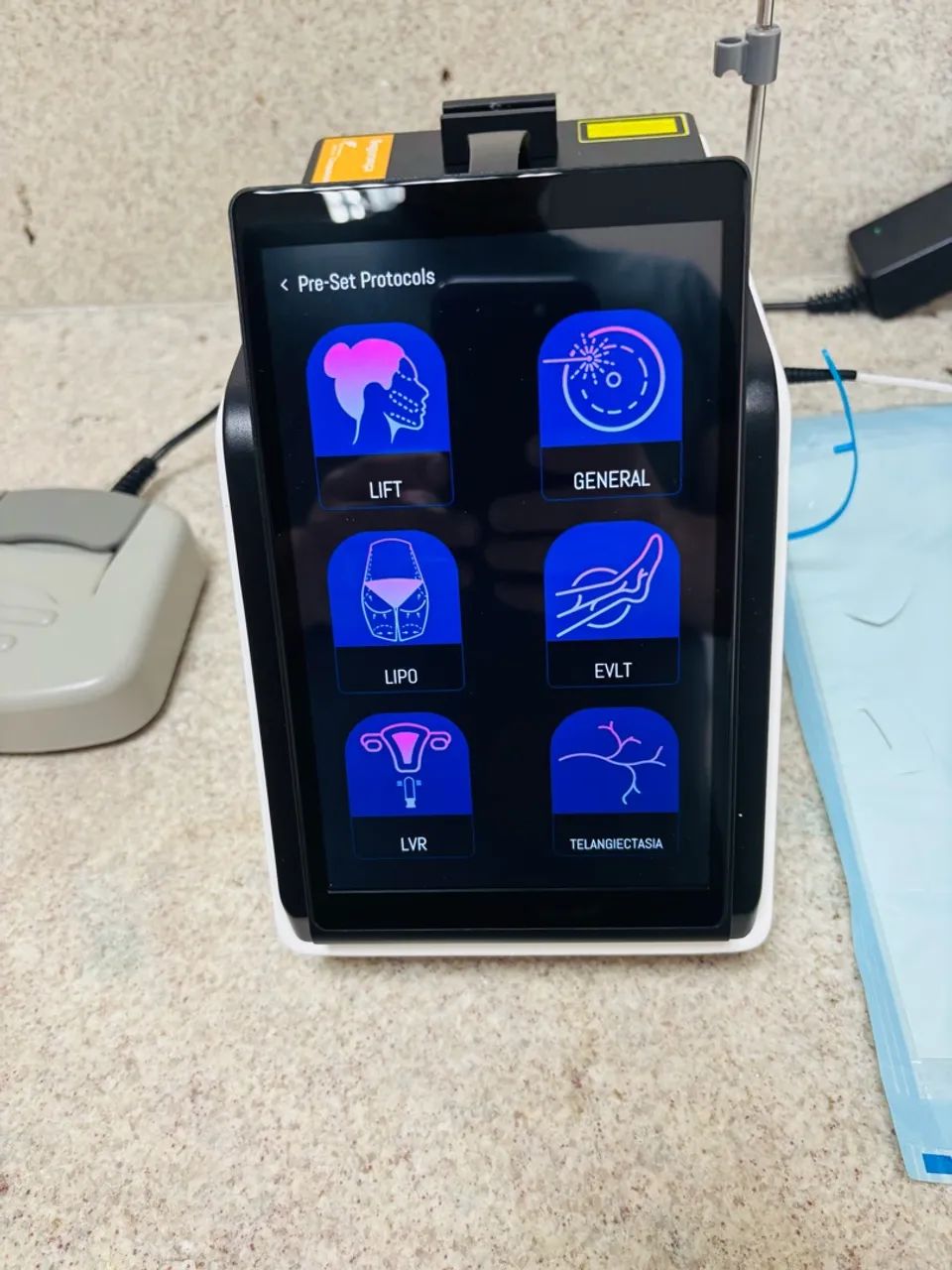 ELYON ( Endo laser)