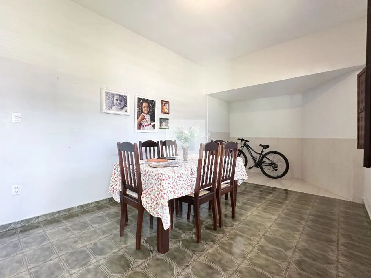 CASA - 4 QUARTOS, 2 SUÍTES | TORRE - Foto 3