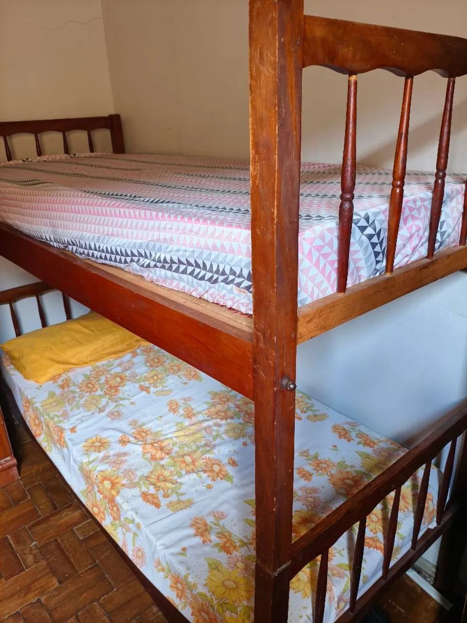  Vende-se beliche madeira maciça  - Foto 2