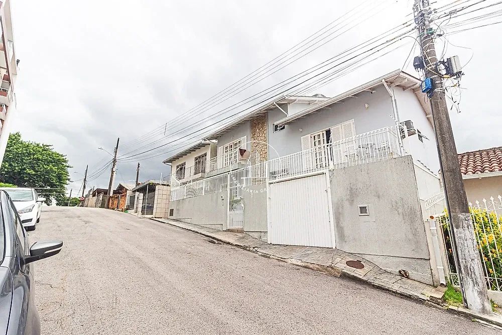 Casa 4 Dormitórios + Apartamento em Capoeiras - CEN - Foto 3