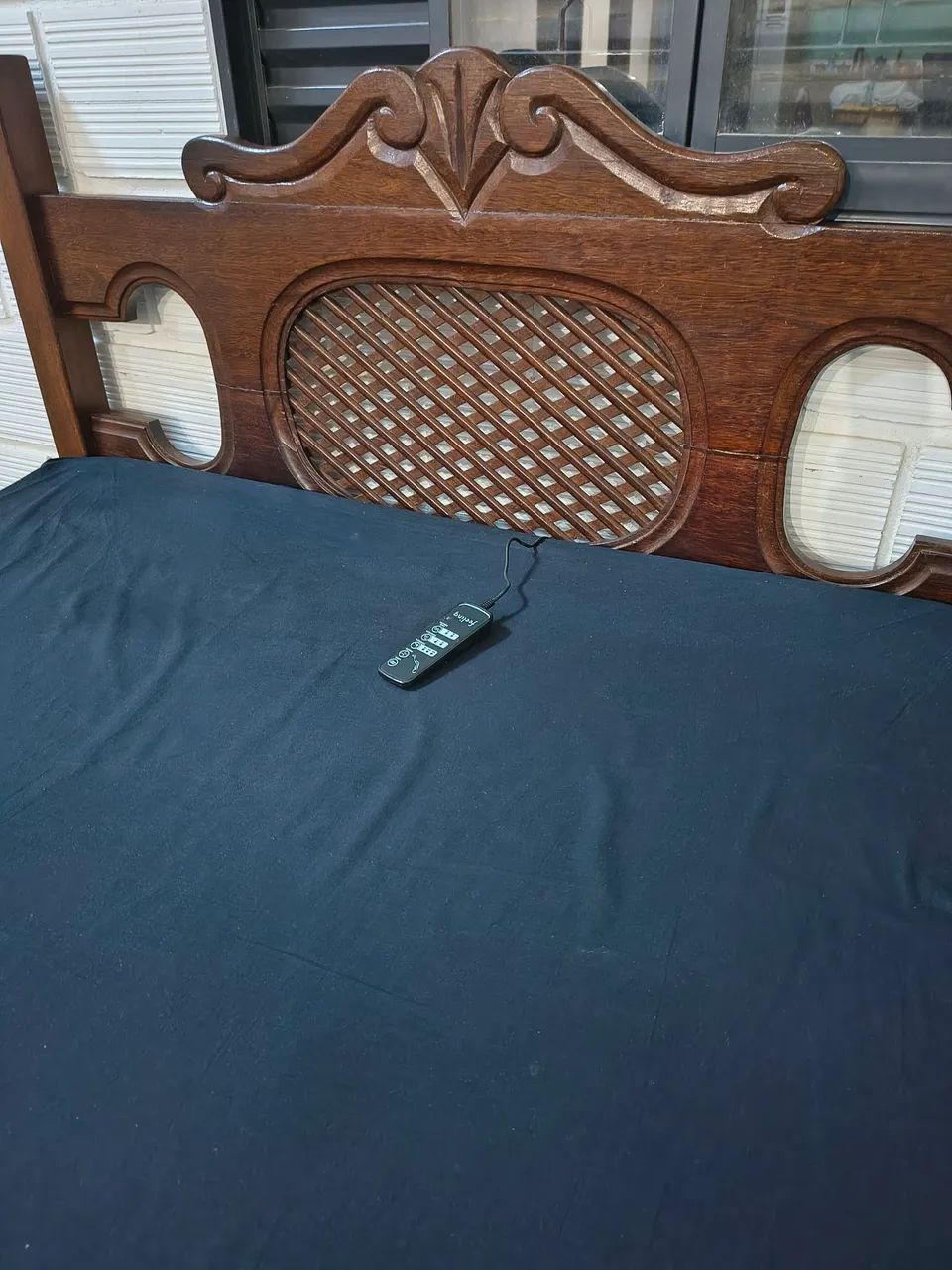 Cama Casal Madeira Maciça com 4 gavetas  - Foto 5