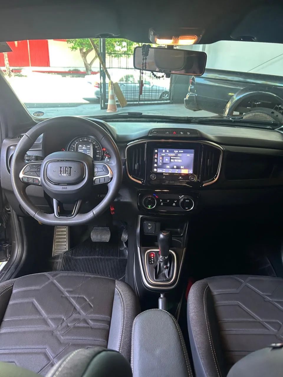 Fiat Strada Volcano 1.3 Flex 8V CD Aut. 2024 - Foto 3