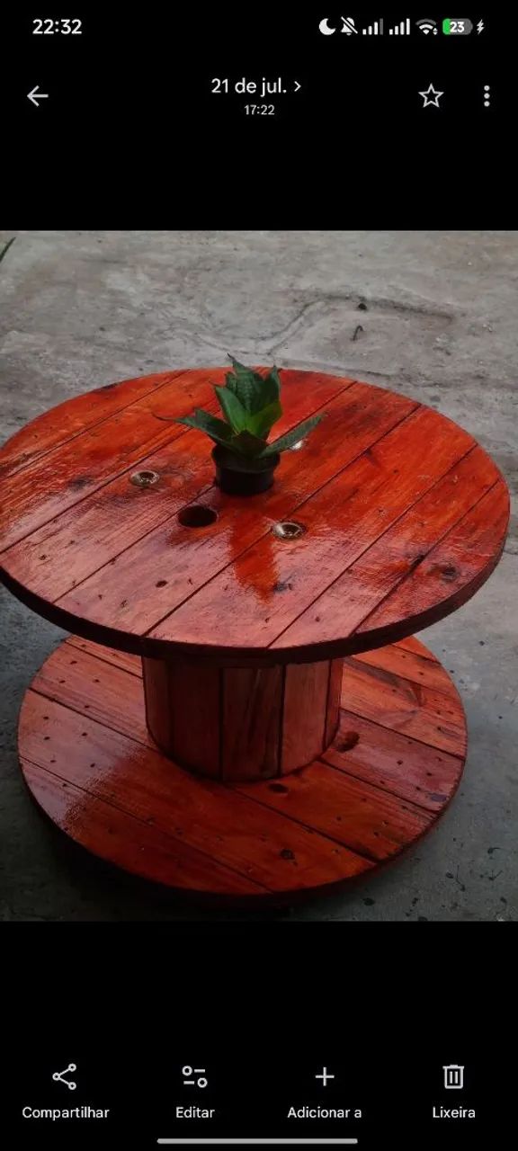 Vendo mesa rústica de madeira 