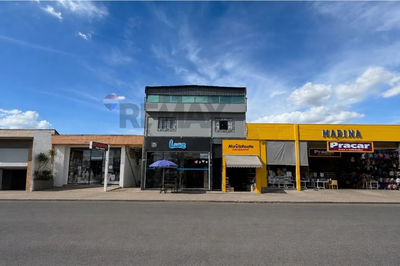 Prédio comercial na Av. Abílio Machado - 2 lojas, 7 salas e andar livre - Foto 2