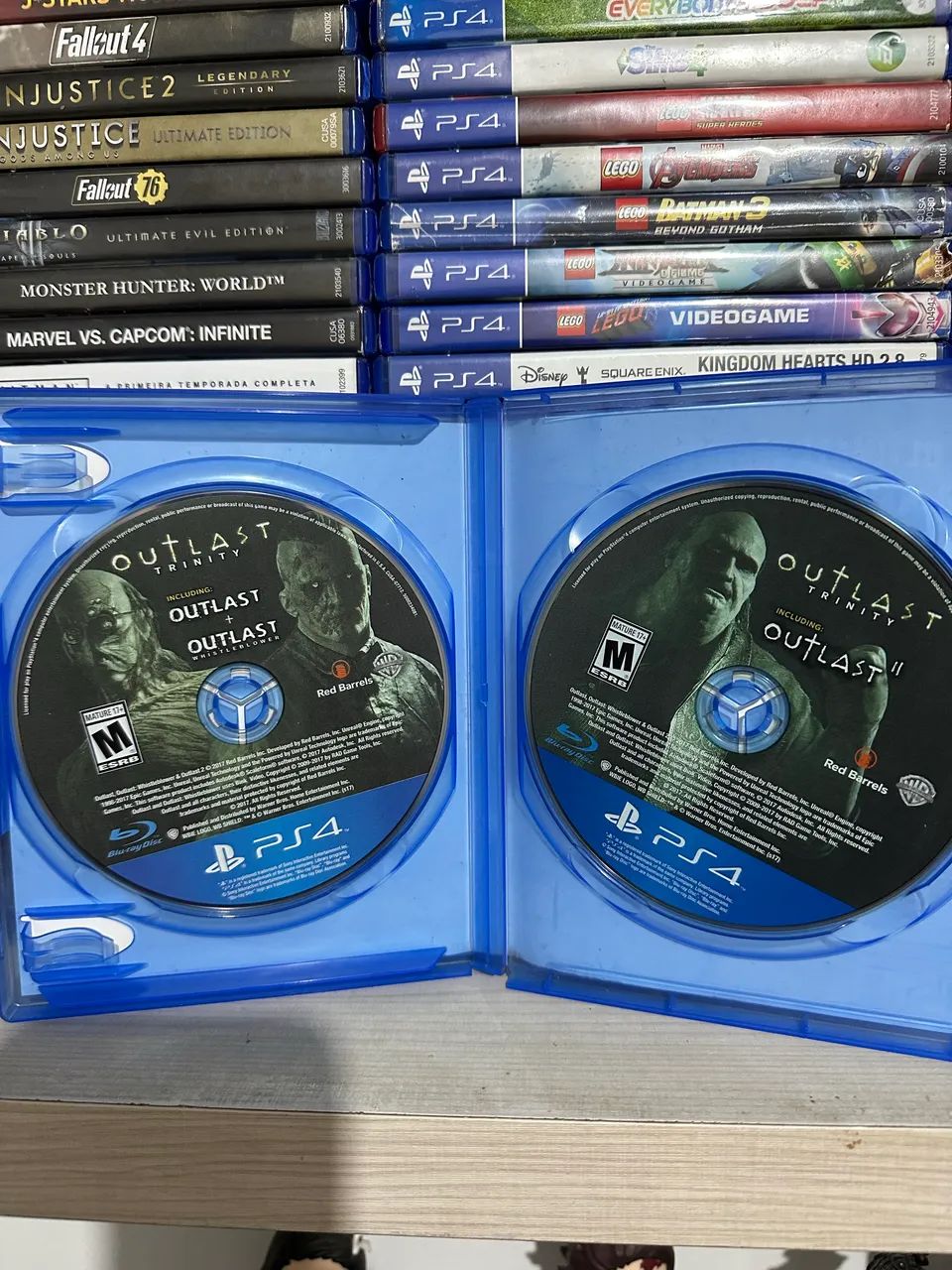 Outlast trinity ps4  - Foto 5