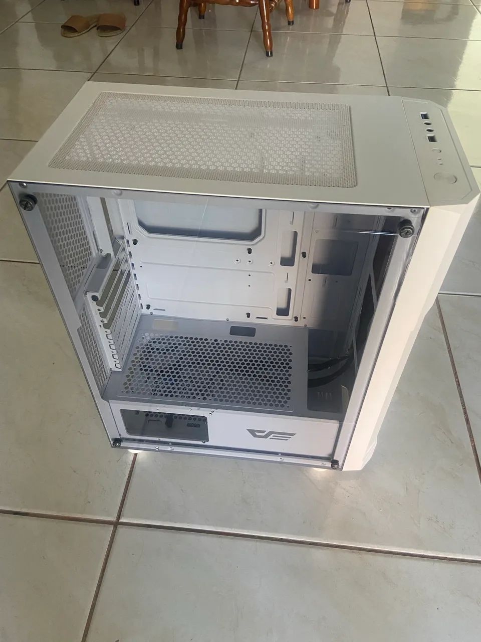 Gabinete darkflash