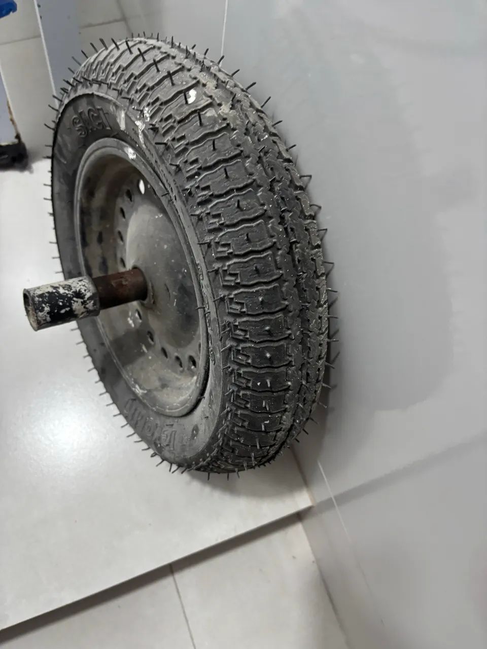 Pneu carrinho de mão 