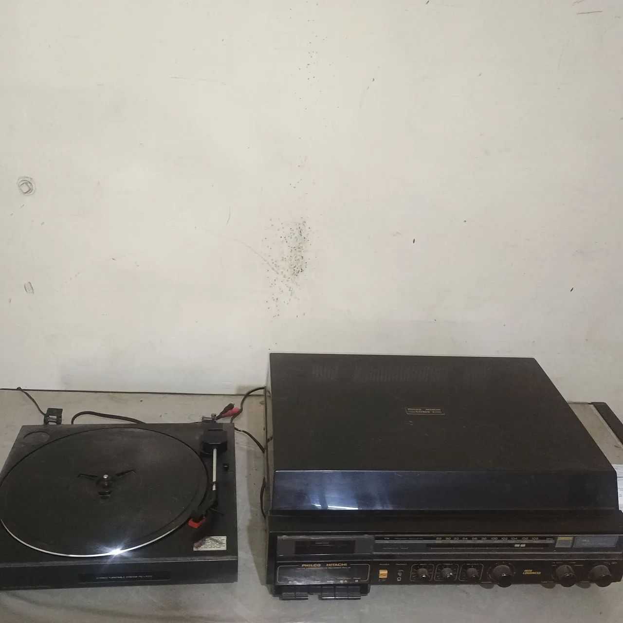 Antigo toca discos e uma pickup - Foto 5