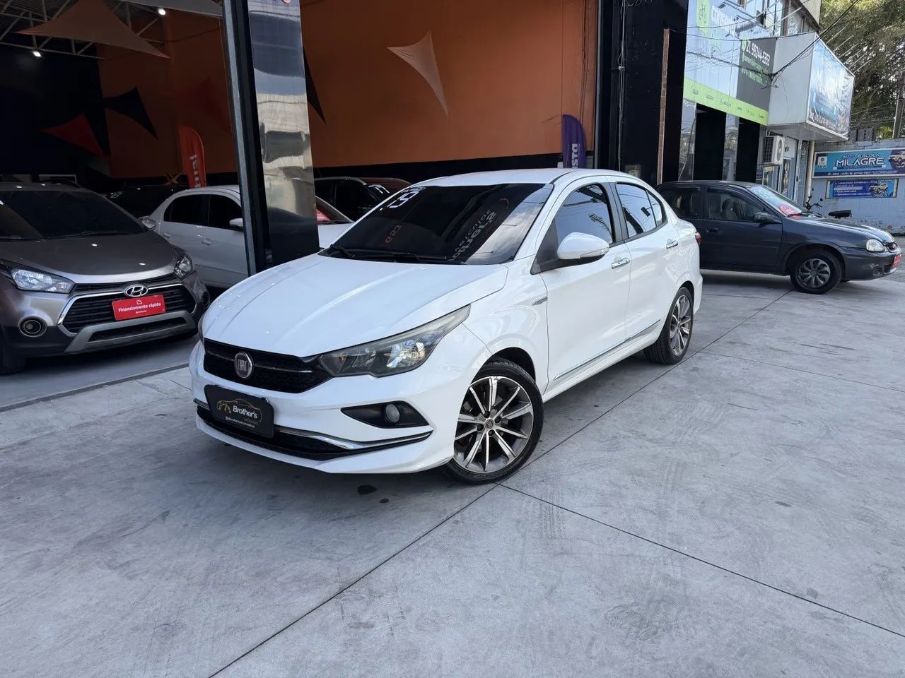 Fiat Cronos Precision 1.8 16V Flex Aut. 2019 - Foto 4