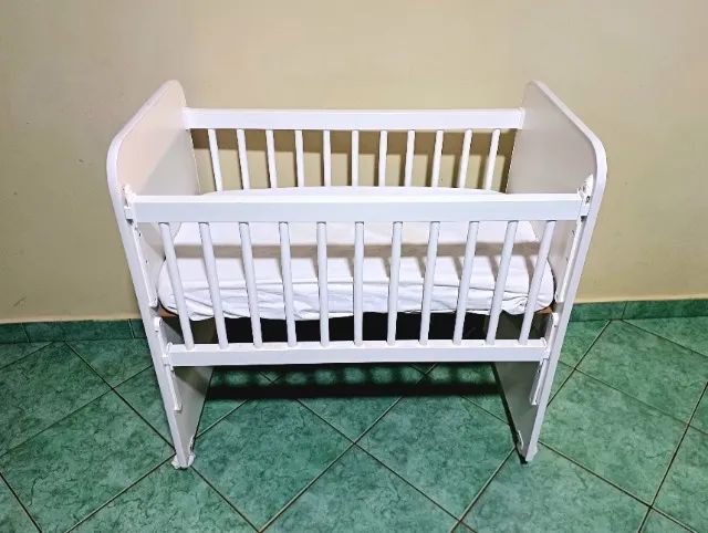  Mini berço com colchão Grade móvel 