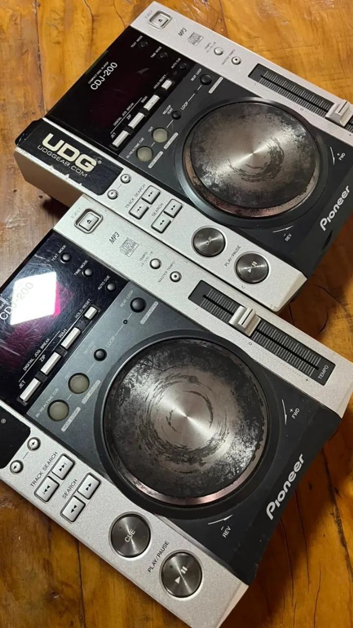 CDJ PIONEER 200 - PAR - Instrumentos musicais - Vila Franko