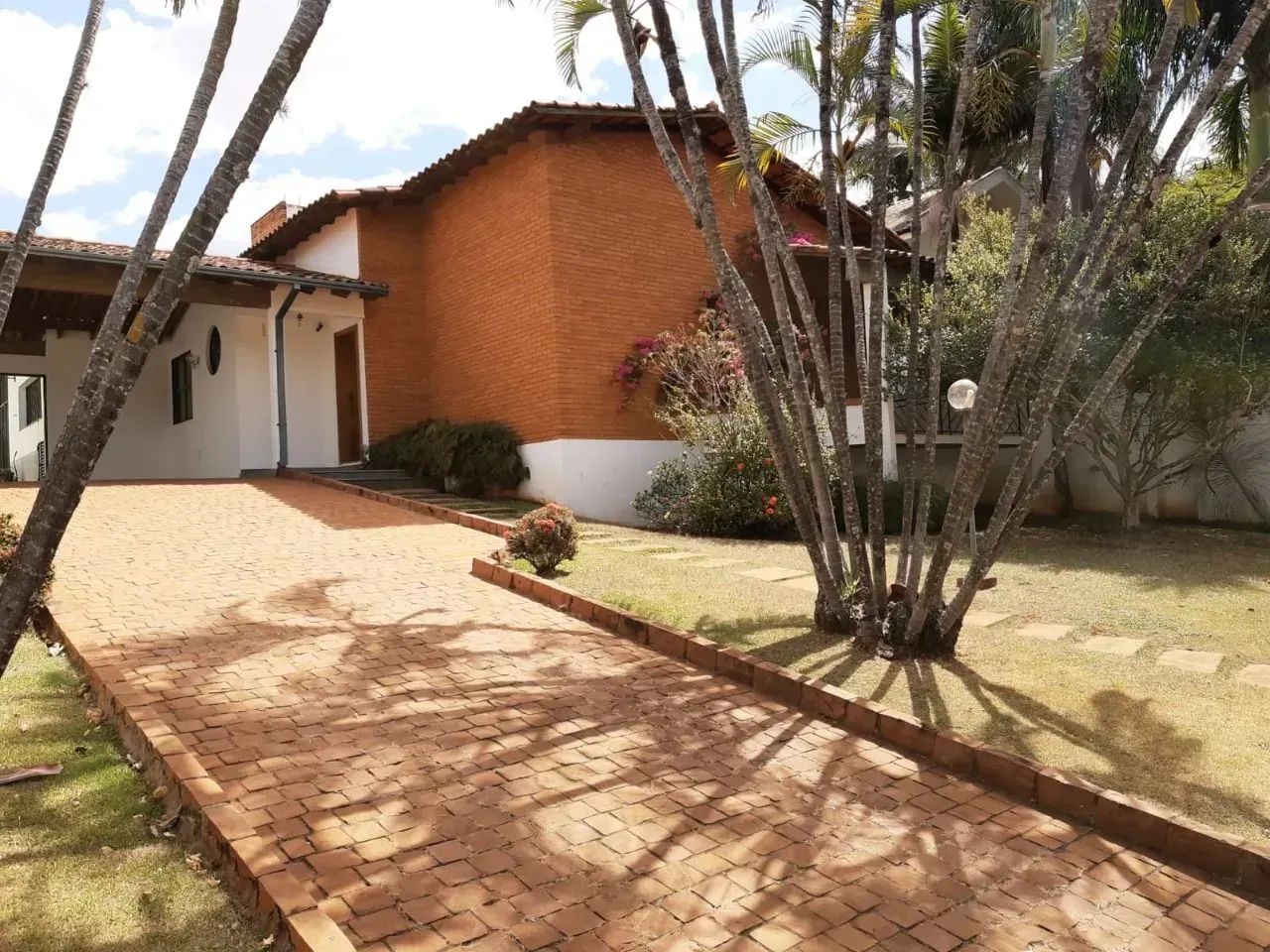 Casa térrea de 4 quartos com piscina no Cidade Jardim - Foto 3