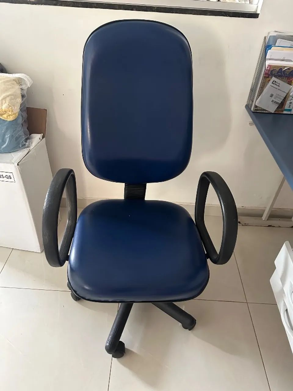 Cadeira giratória escritório 