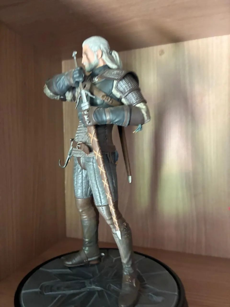 Dark Horse FIGURE THE WITCHER 3 - GERALT DE RIVIA. - Foto 2