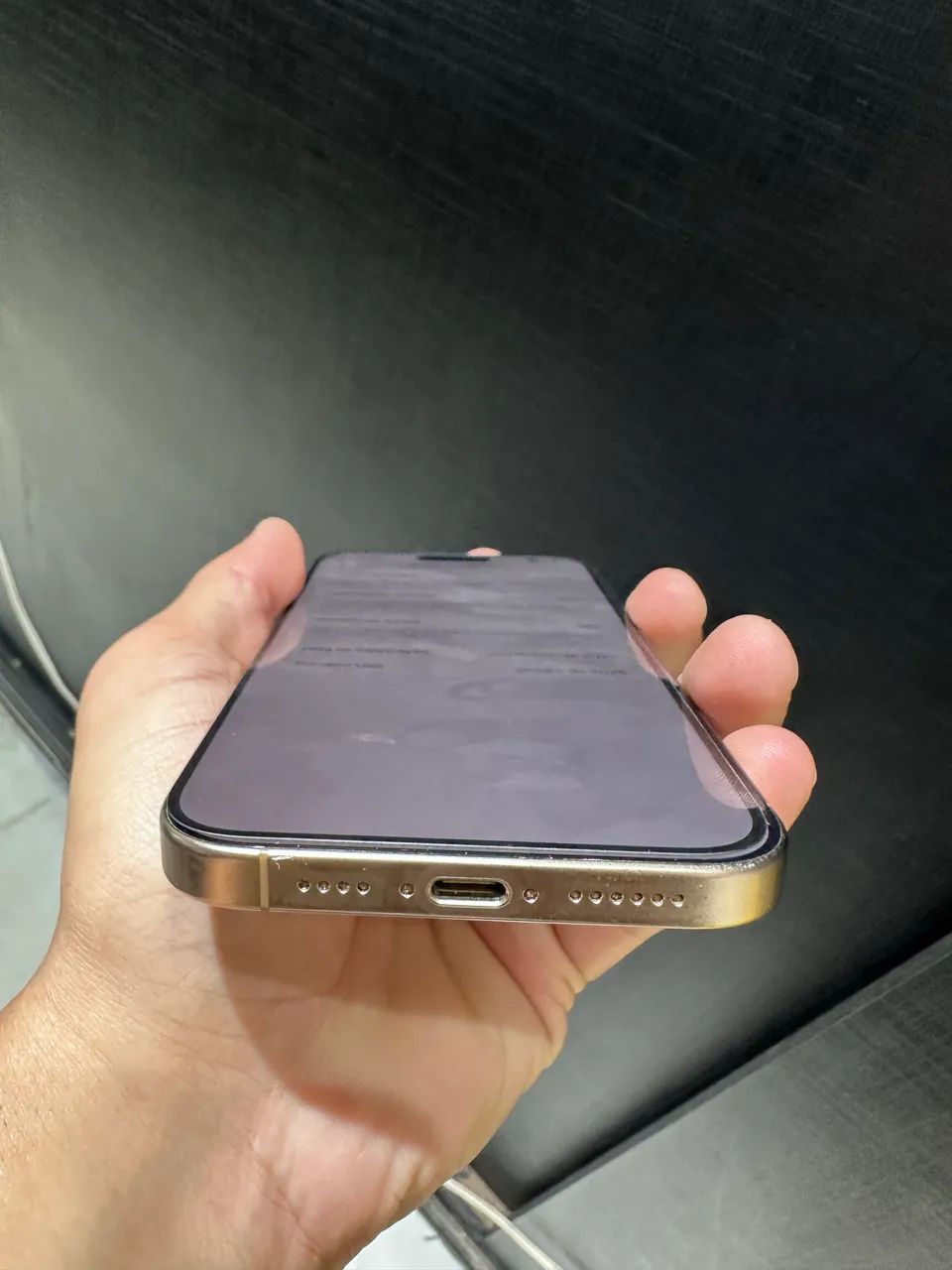 iPhone 16 pro Max 256 - Foto 2