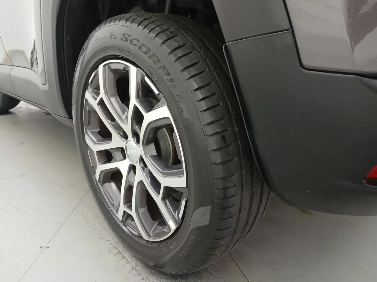 Jeep Renegade Long. T270 1.3 TB 4x2 Flex Aut., foto 12 de 18