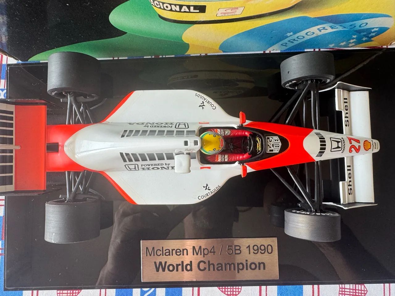 Fórmula 1 Ayrton Senna 1/18 - Foto 2