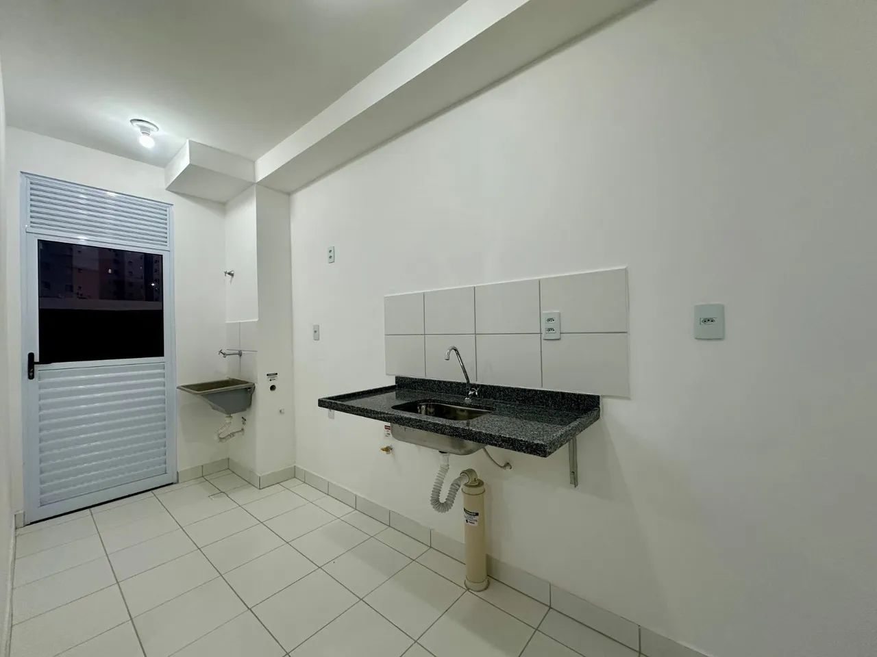 Apartamento Garden 2 quartos com suíte em Maringá - Recém-reformado - Foto 3