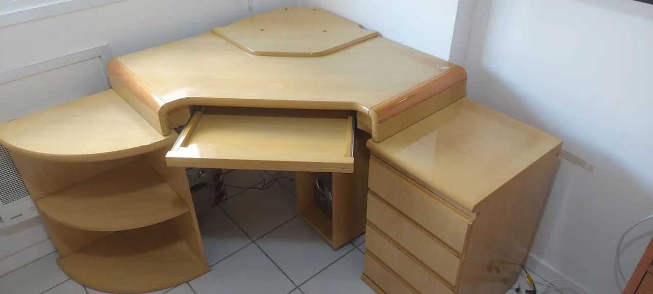 Estação de estudo / computador 