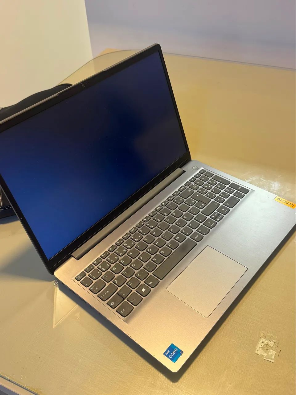 NOTEBOOK LENOVO I5 - Foto 2