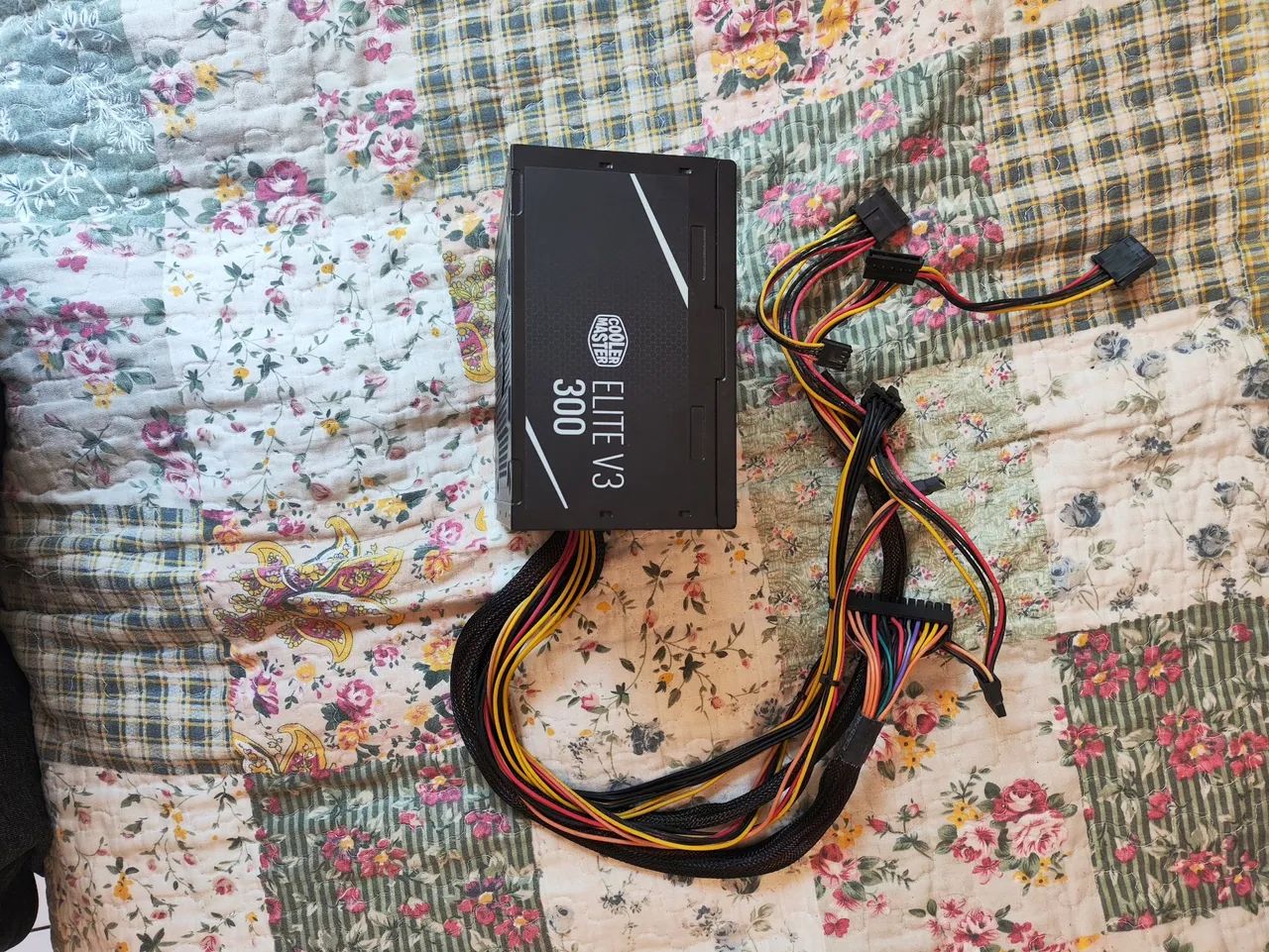 Fonte Cooler Master 300w - Foto 2