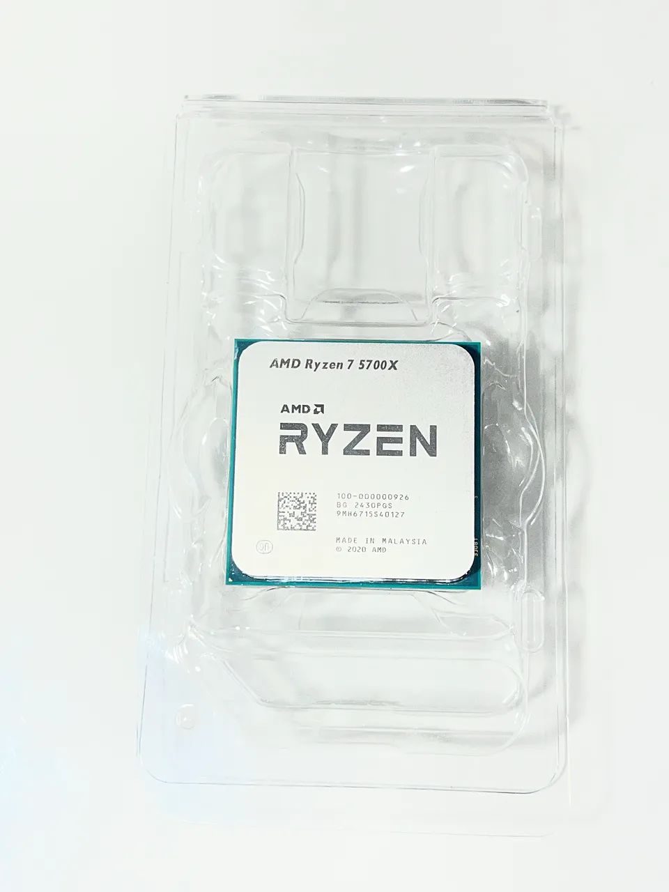 AMD Ryzen 7 5700X - 8 Núcleos / 16 Threads