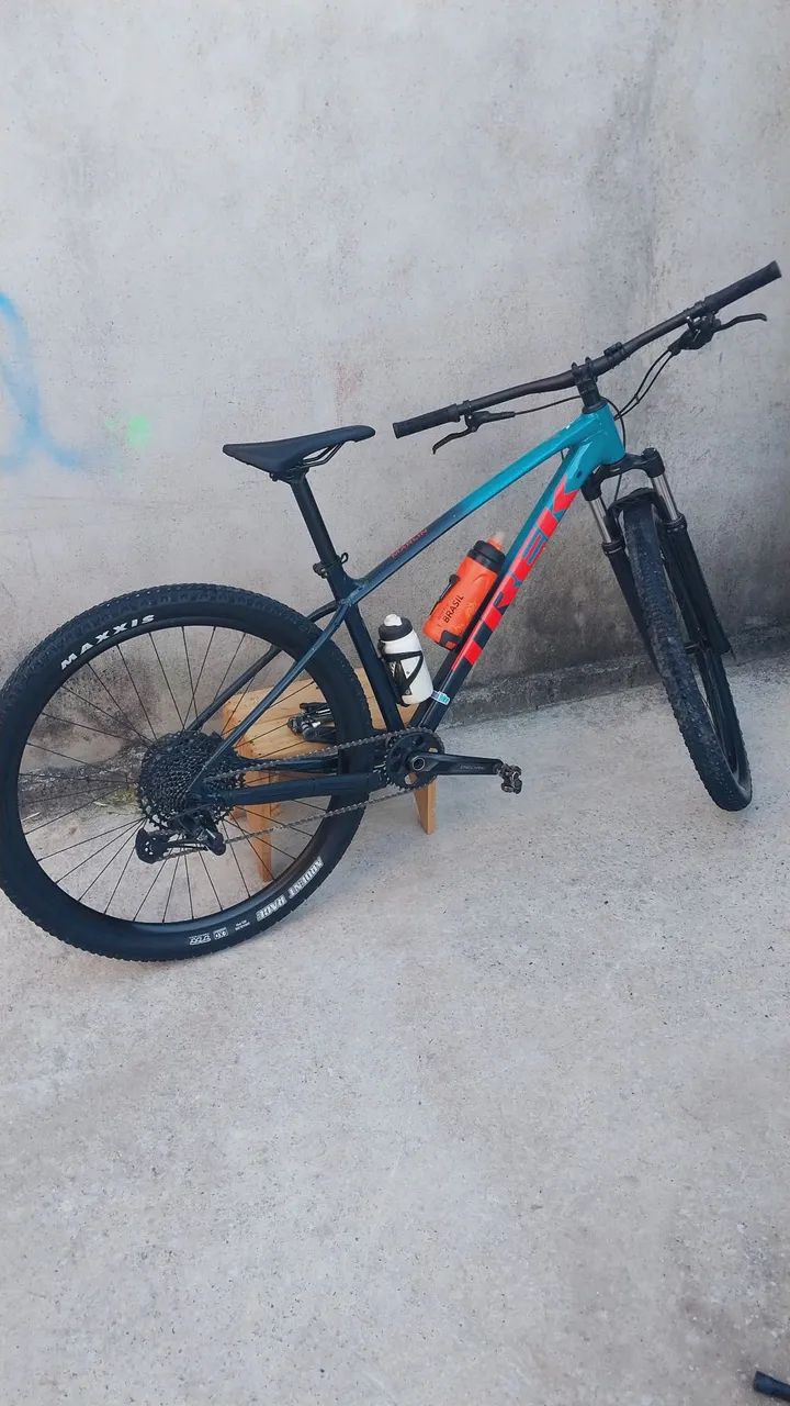 BICICLETA TREK 12 VELOCIDADES  - Foto 4