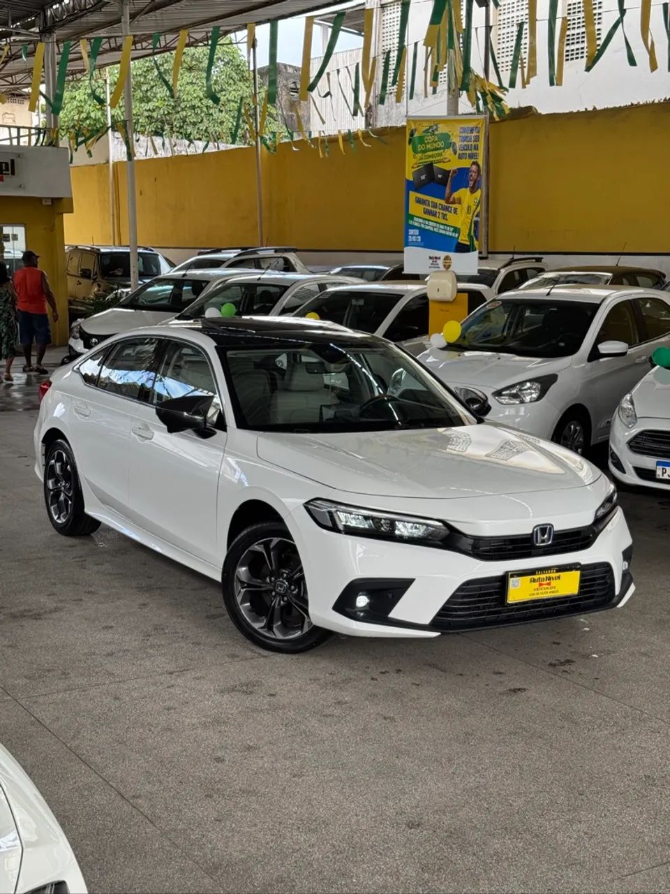 Honda Civic Civic Sed.Touring 2.0 16V Aut. (Híbrido) 2024