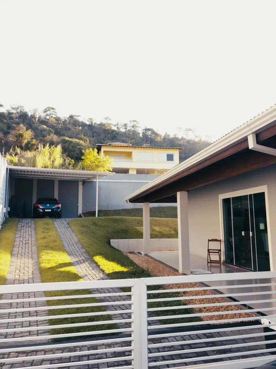 Casa para venda possui 320 metros quadrados com 5 quartos - Foto 3