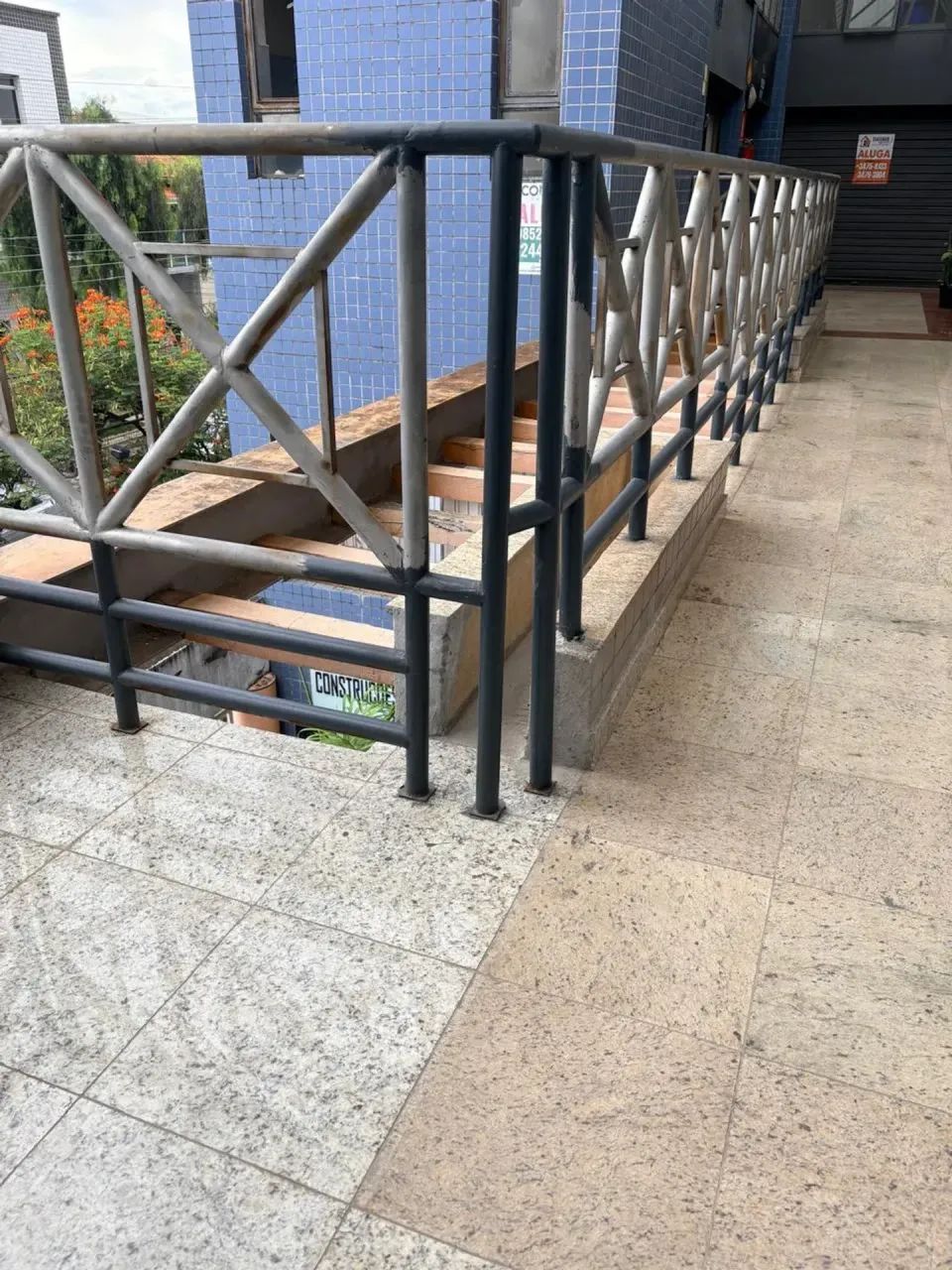 LOJA 25M2 EM GALERIA NO BAIRRO SERRANO _ LOCAÇAO - Foto 2