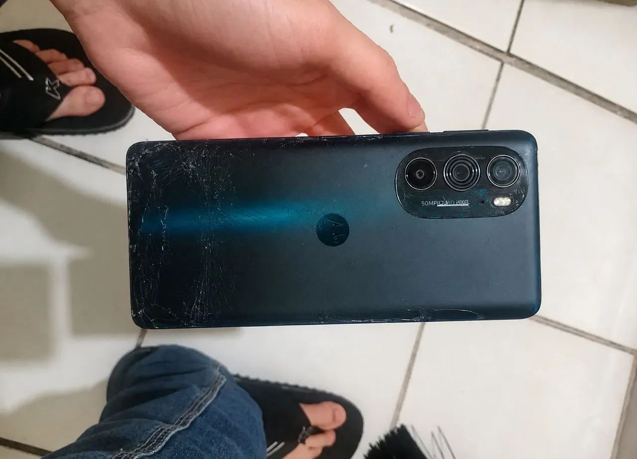Motorola Edge 30 pro  - Foto 5