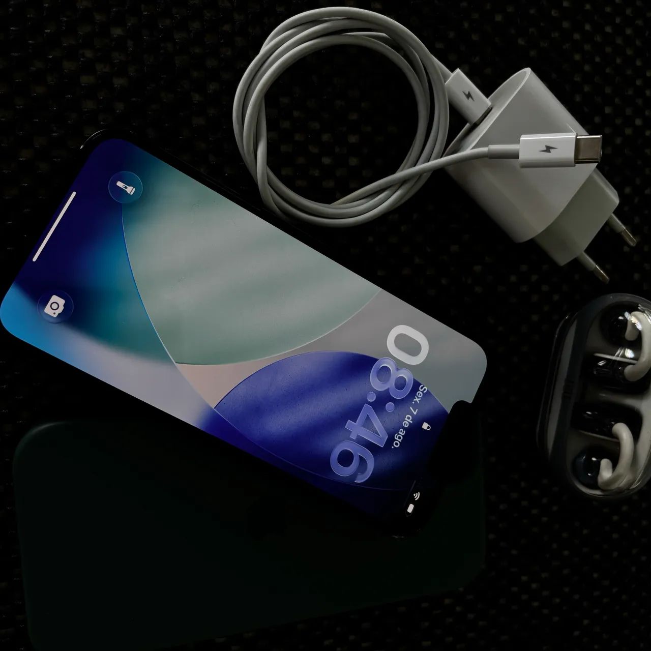 iPhone 13 256GB