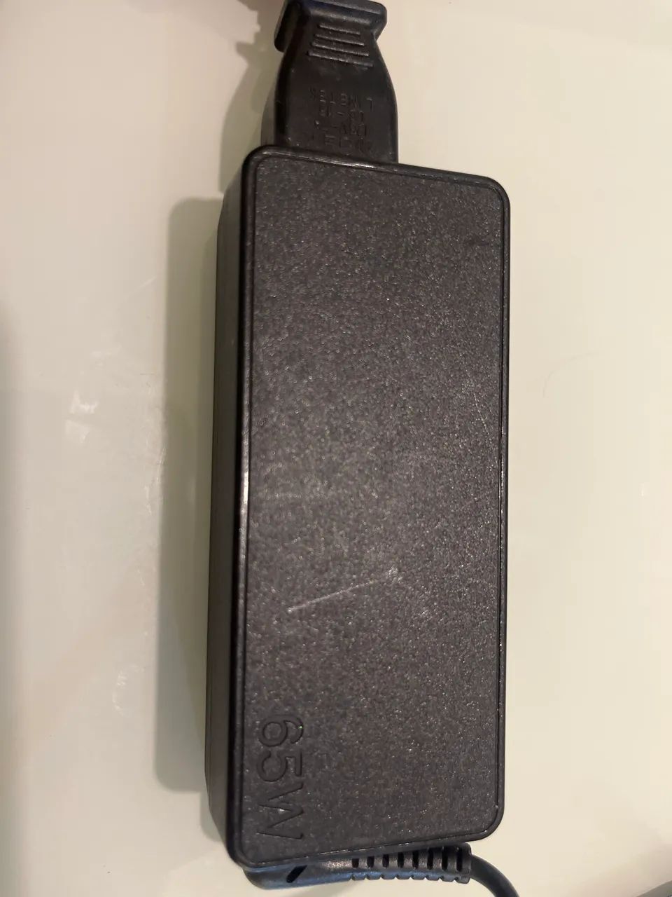 Fonte Slim Tip para Notebook Lenovo 