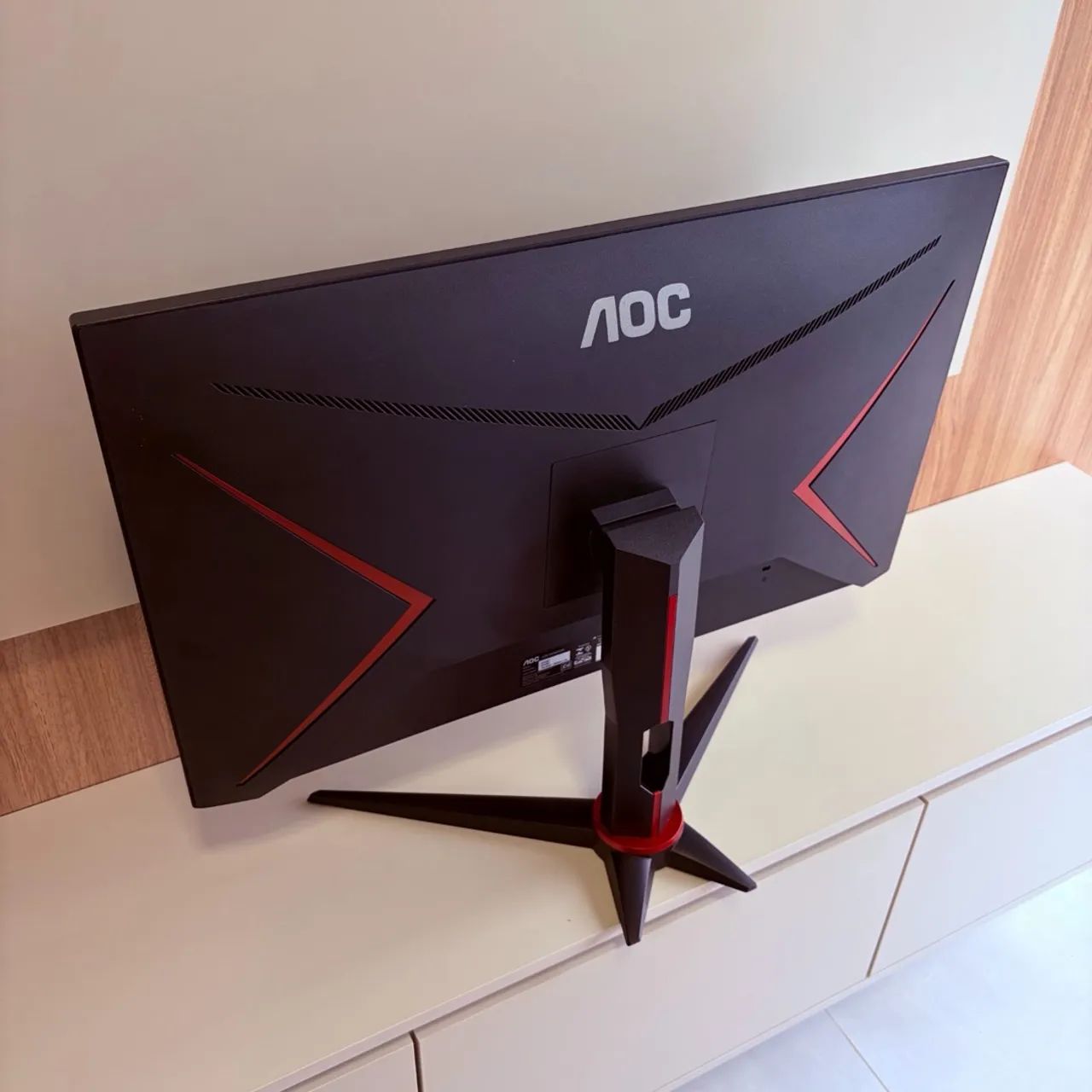 Monitor Gamer AOC 27" 144hz - Foto 2