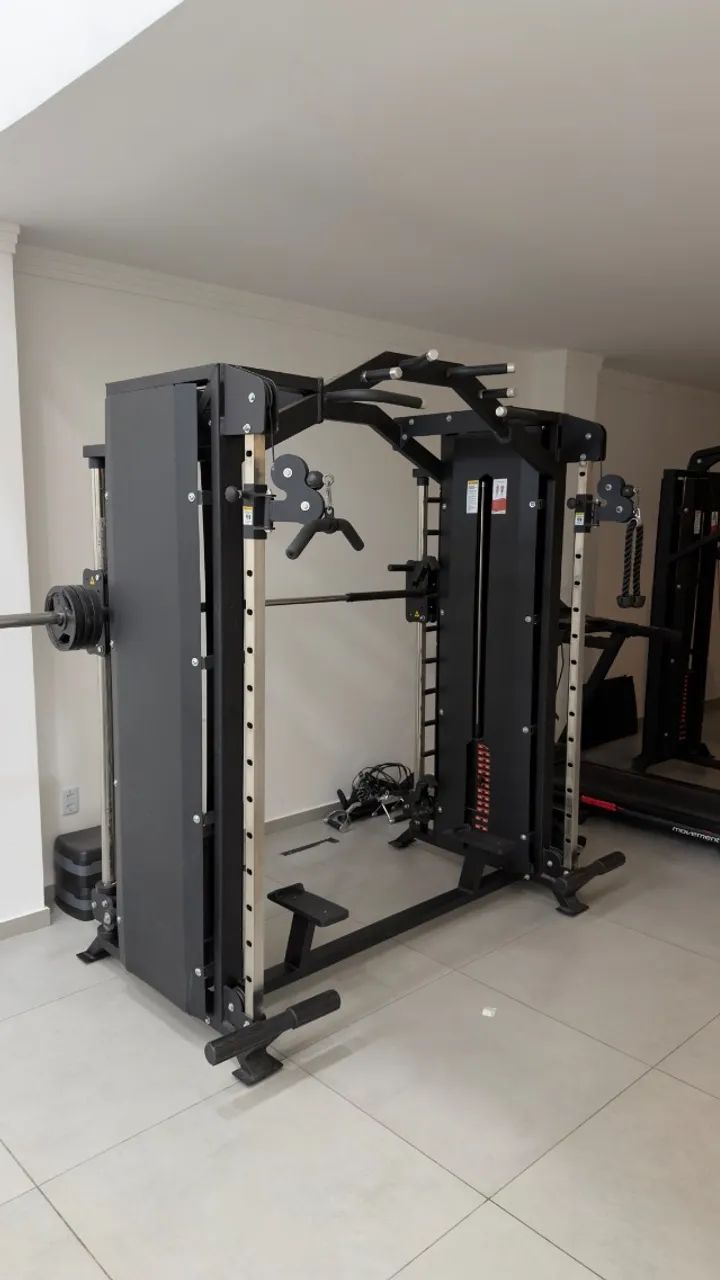  CROSS SMITH COM BATERIA DE 100kg 