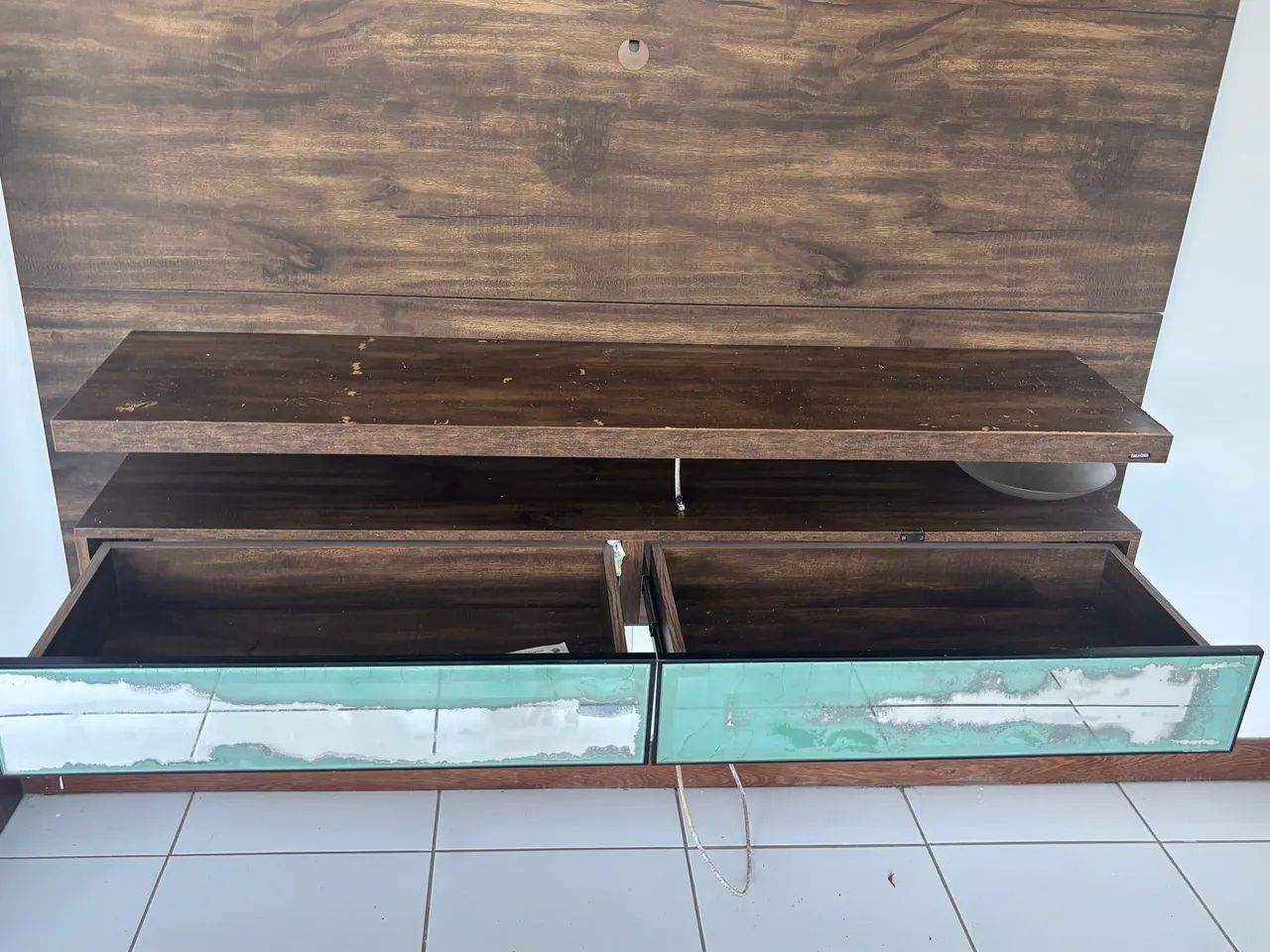 Painel de parede / rack com gavetas - Foto 3