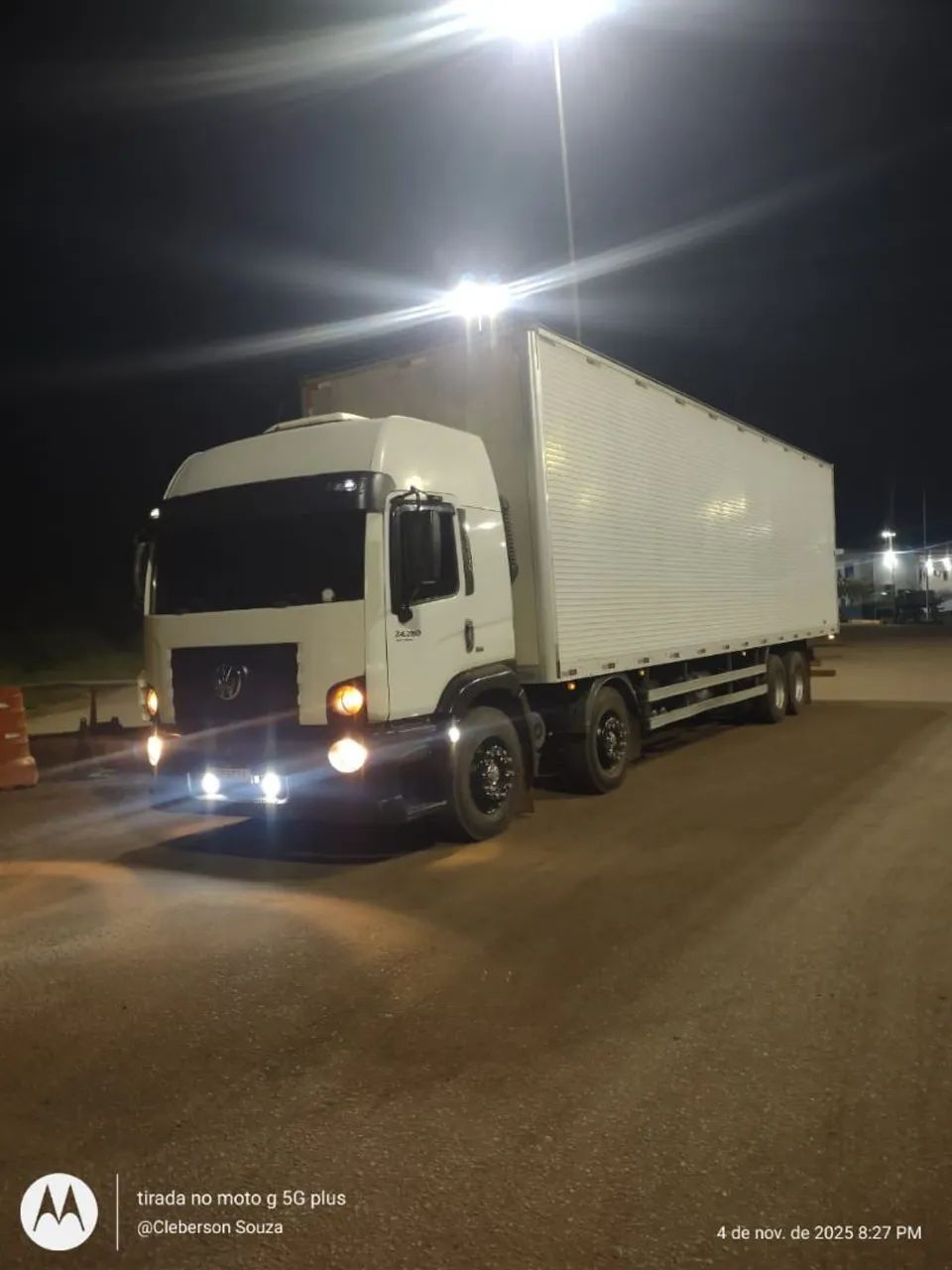 Constellation 24280 bitruck baú de 11mt - Foto 5