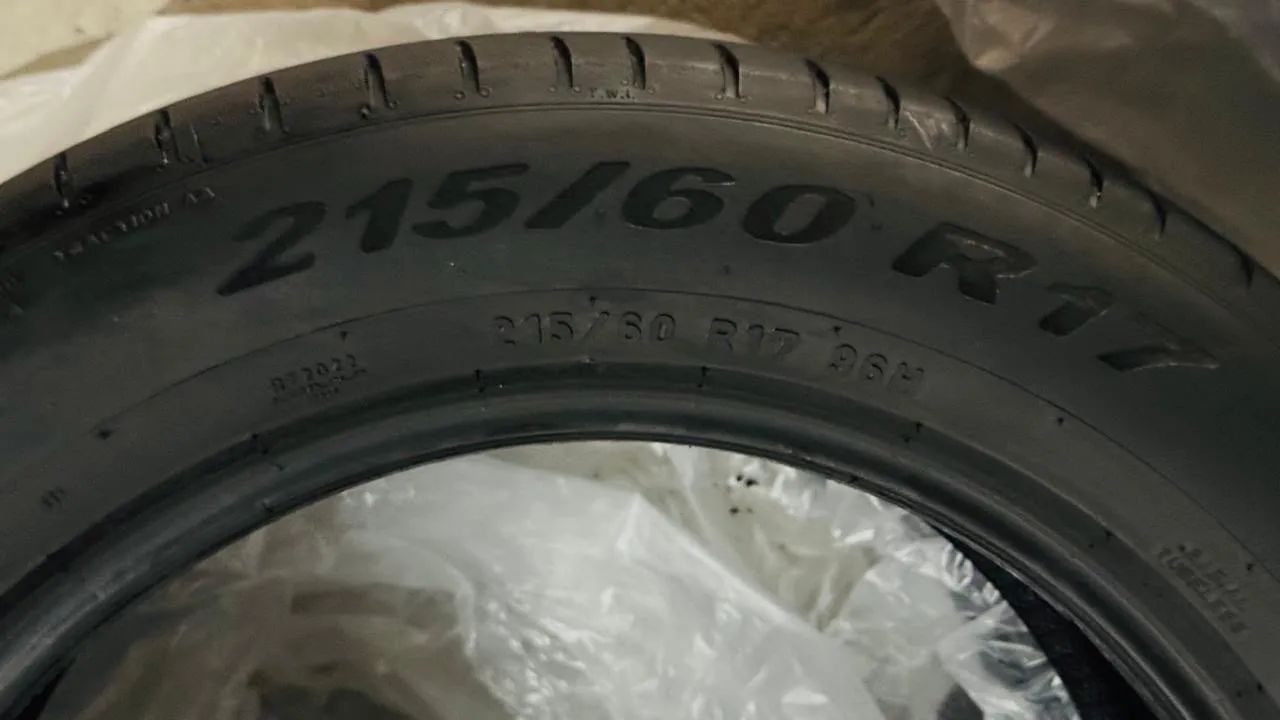 PNEUS  - Foto 3