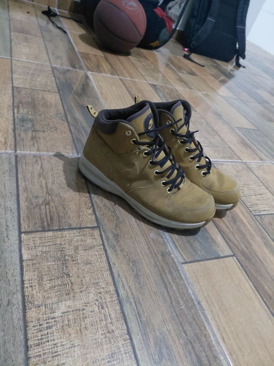 Tenis Bota nike Samoa 42  - Foto 3