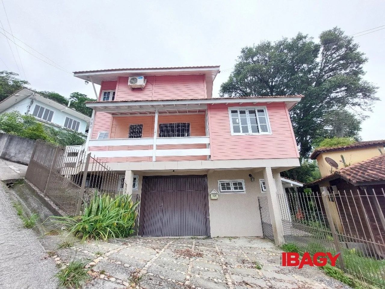 Excelente Casa 2 dormitório(s) em Ribeirão da Ilha - Florianópolis