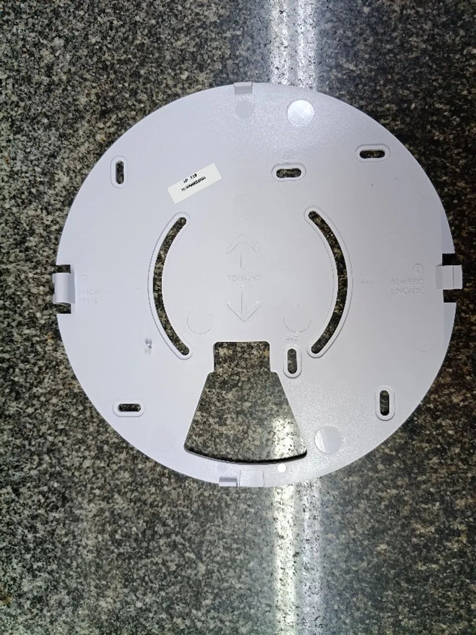 Suporte de fixação para Access Point Intelbras AP 310
