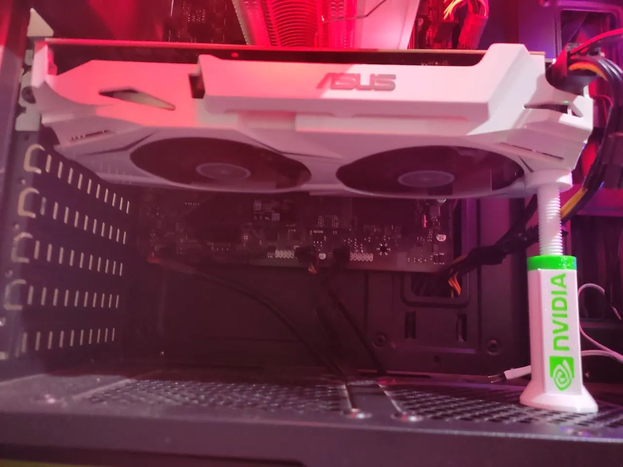 Placa de vídeo gtx 1060 6gb Asus white dual fan - Foto 3