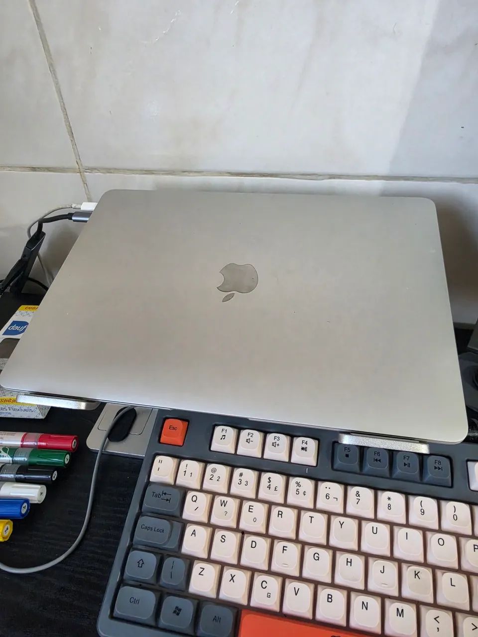 MacBook