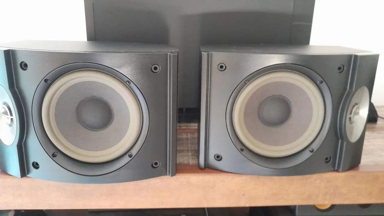 Caixas de Som Bose 301 Série V - Aparelhos de Som - Residencial